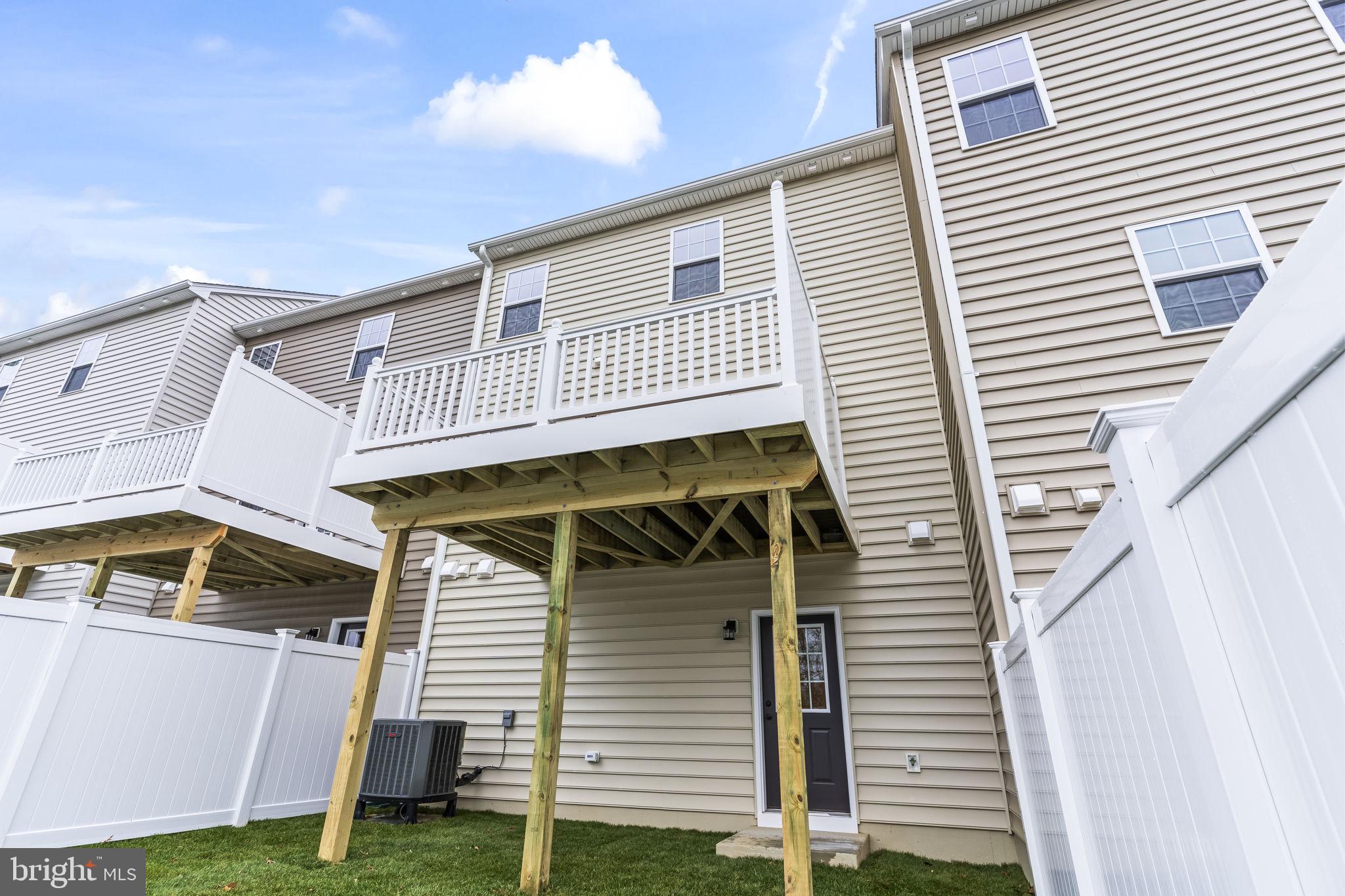 MEADOWS AT TOWN RUN II - Residential