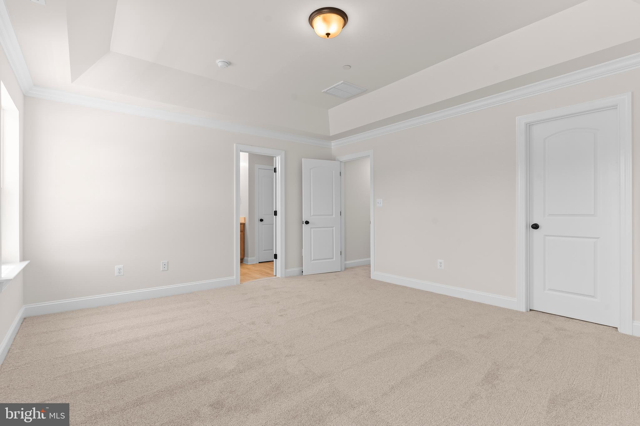 MEADOWS AT TOWN RUN II - Residential