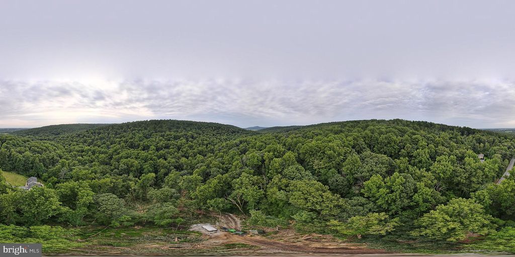 Photo of 1640 Kleinfelterville, STEVENS, PA 17578 (MLS # PALA2073640)