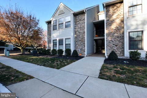 Photo of 1 Sheffield Drive, MARLTON, NJ 08053 (MLS # NJBL2120974)