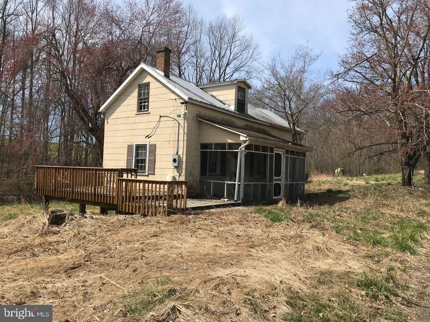 UPPER MARLBORO - Land