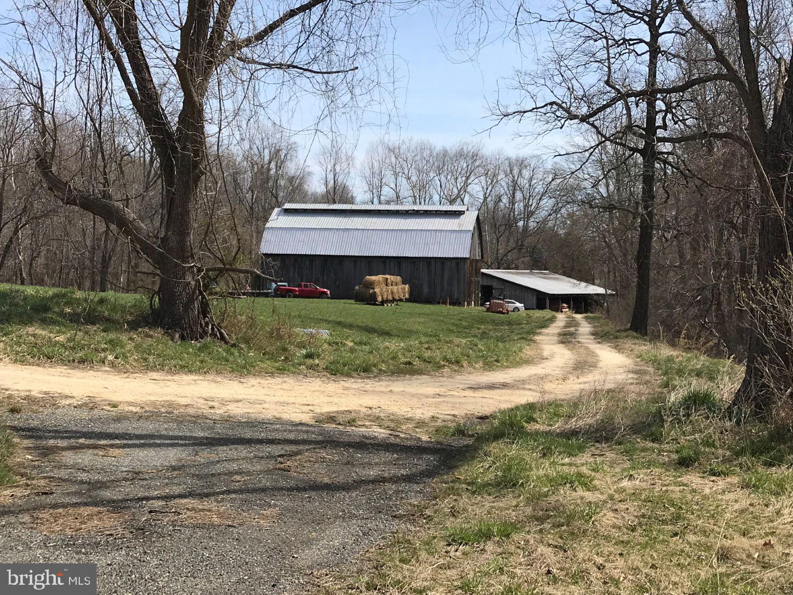 UPPER MARLBORO - Land