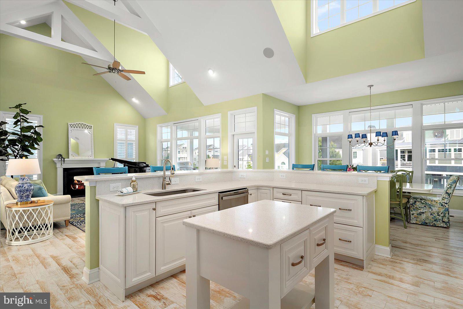 BAYSIDE - Residential