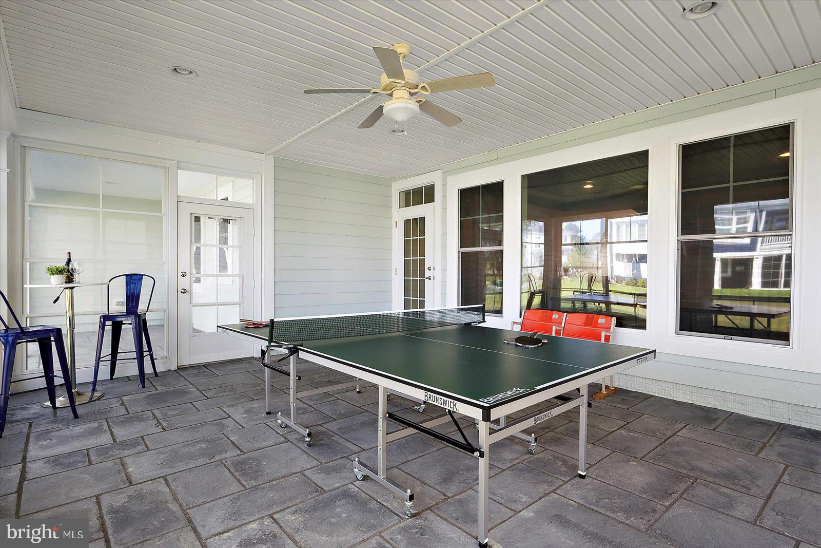 BAYSIDE - Residential