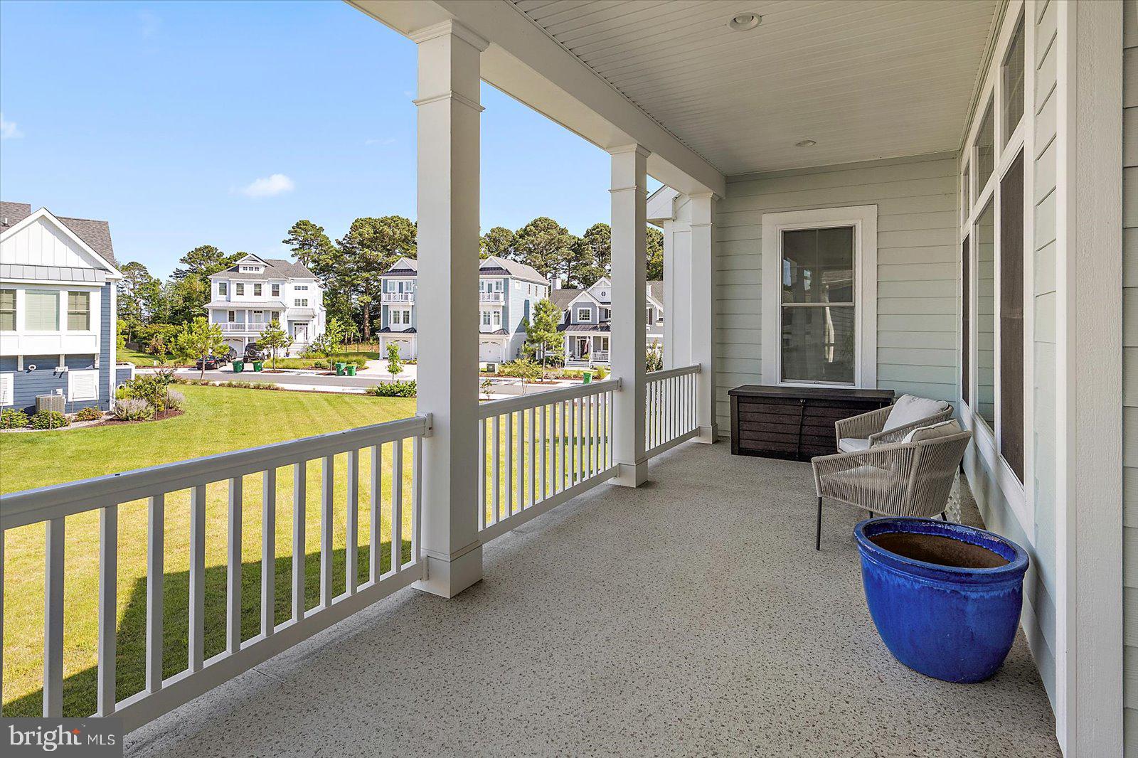 BAYSIDE - Residential