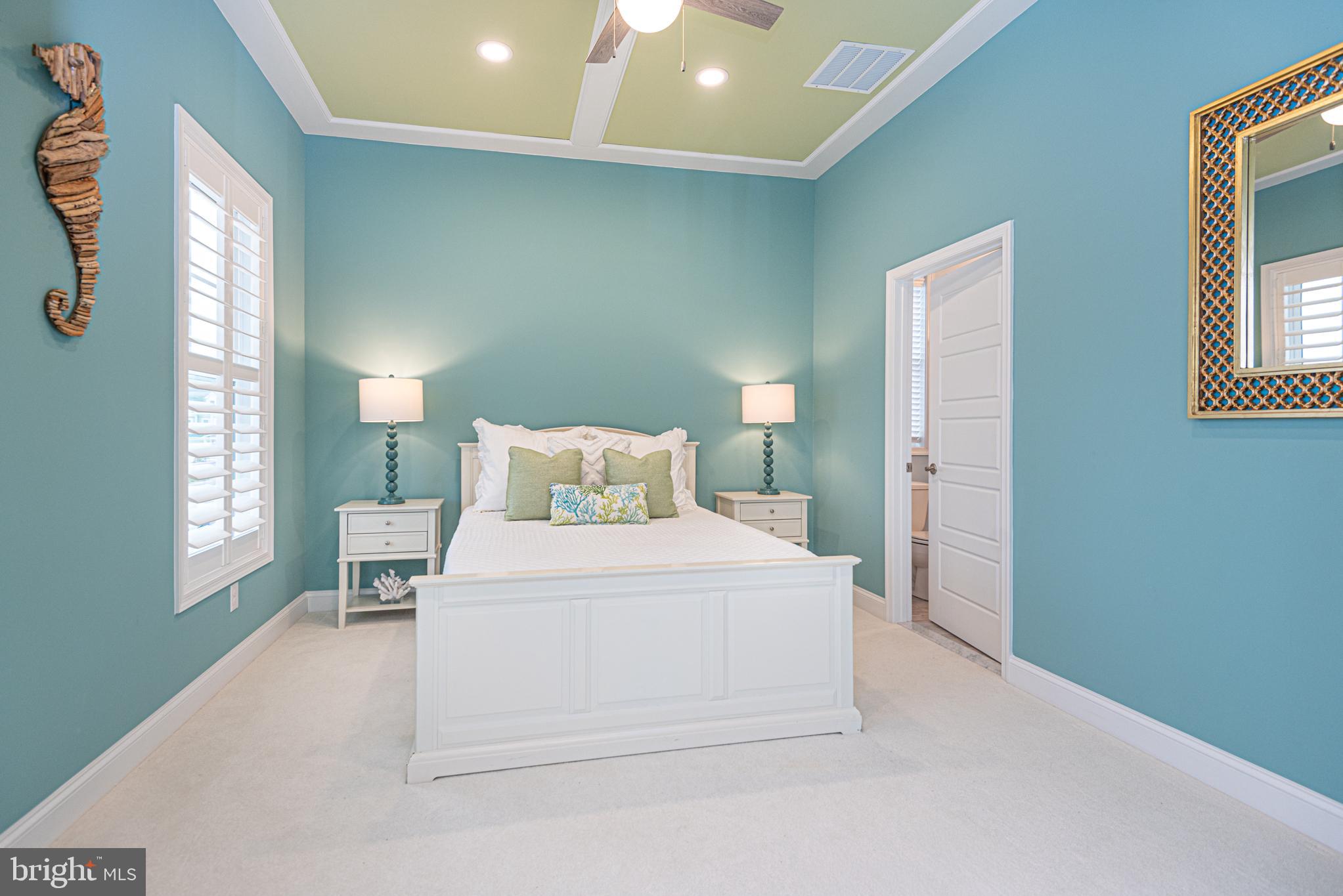 BAYSIDE - Residential