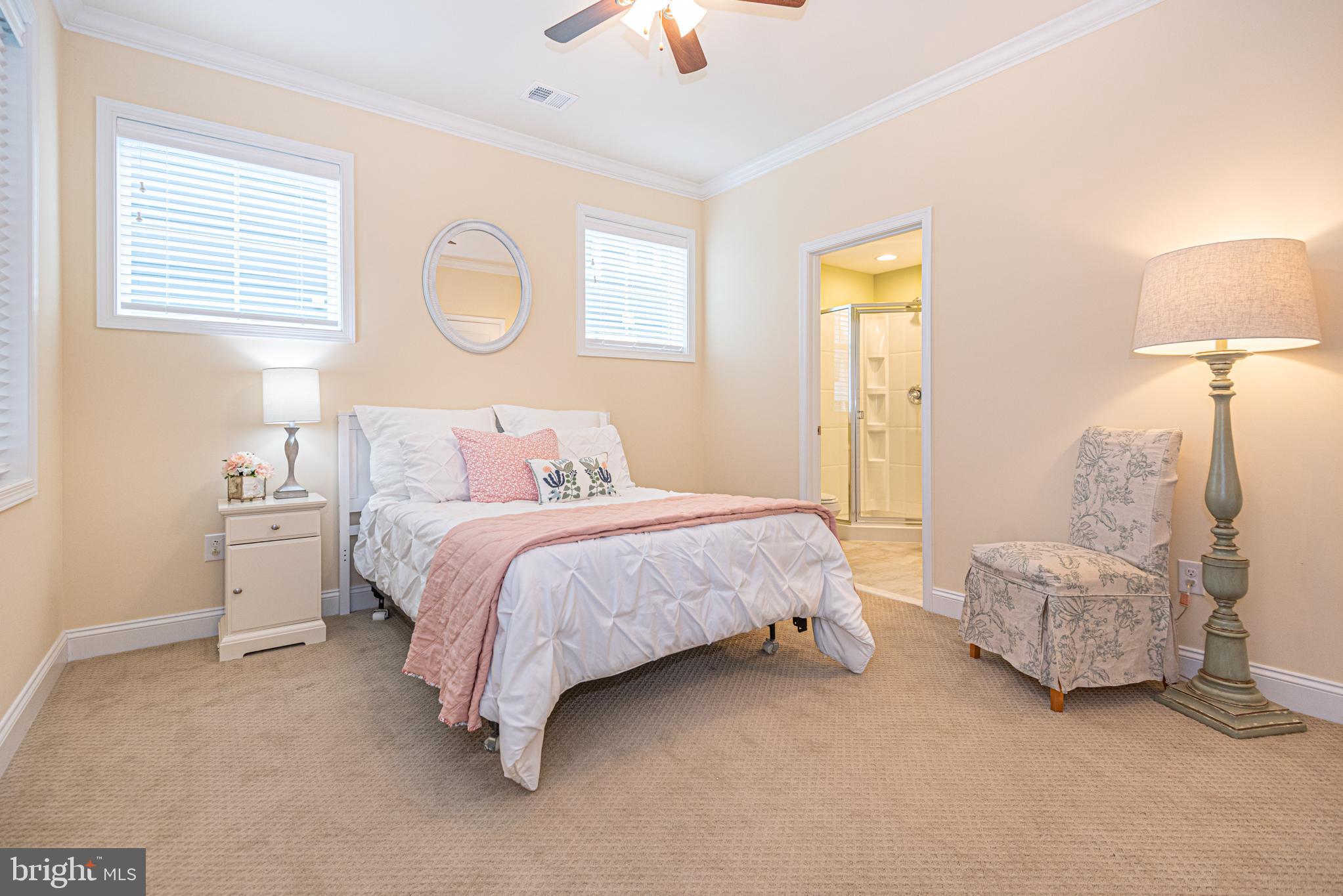 BAYSIDE - Residential