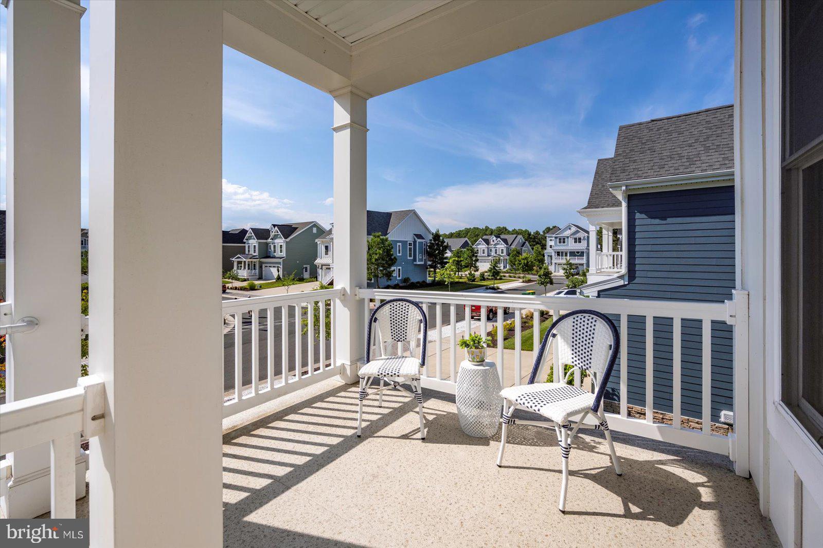 BAYSIDE - Residential