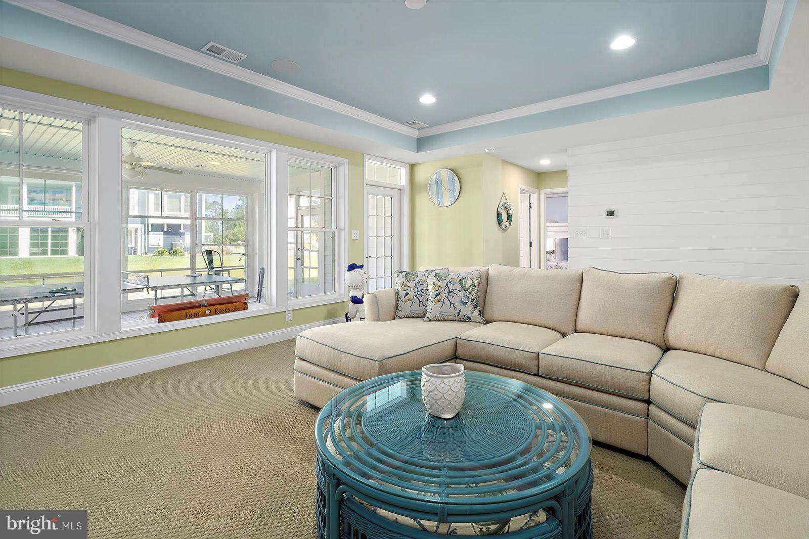 BAYSIDE - Residential