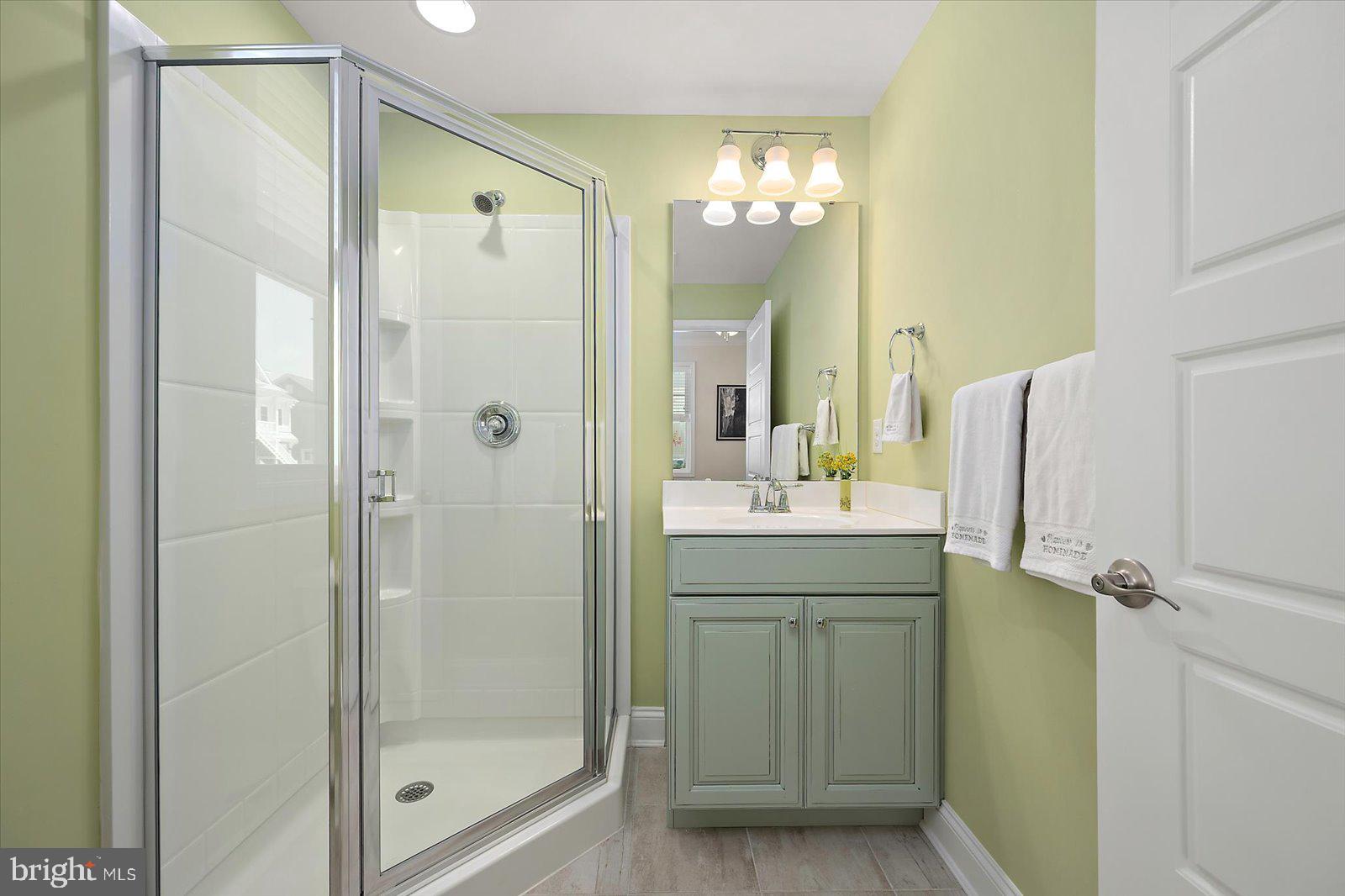 BAYSIDE - Residential