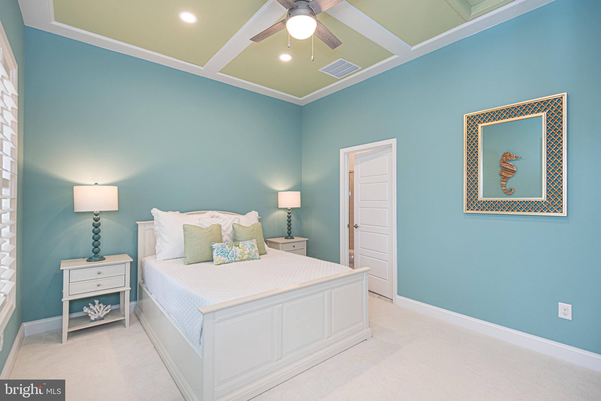 BAYSIDE - Residential