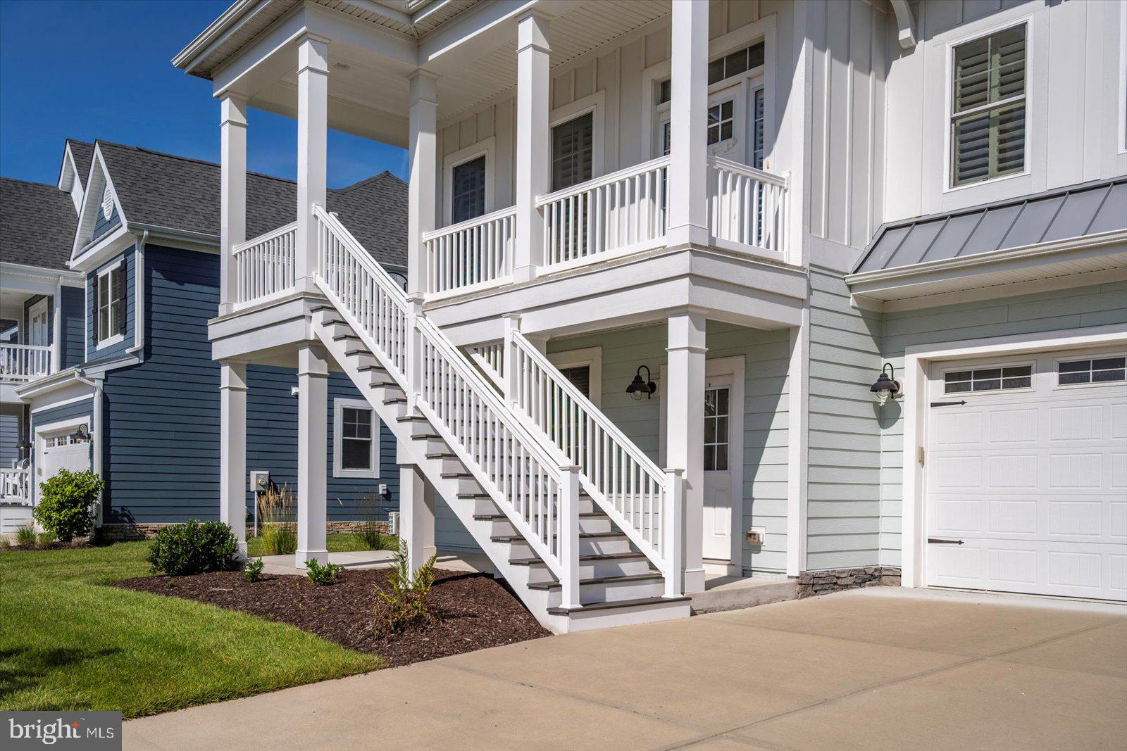 BAYSIDE - Residential