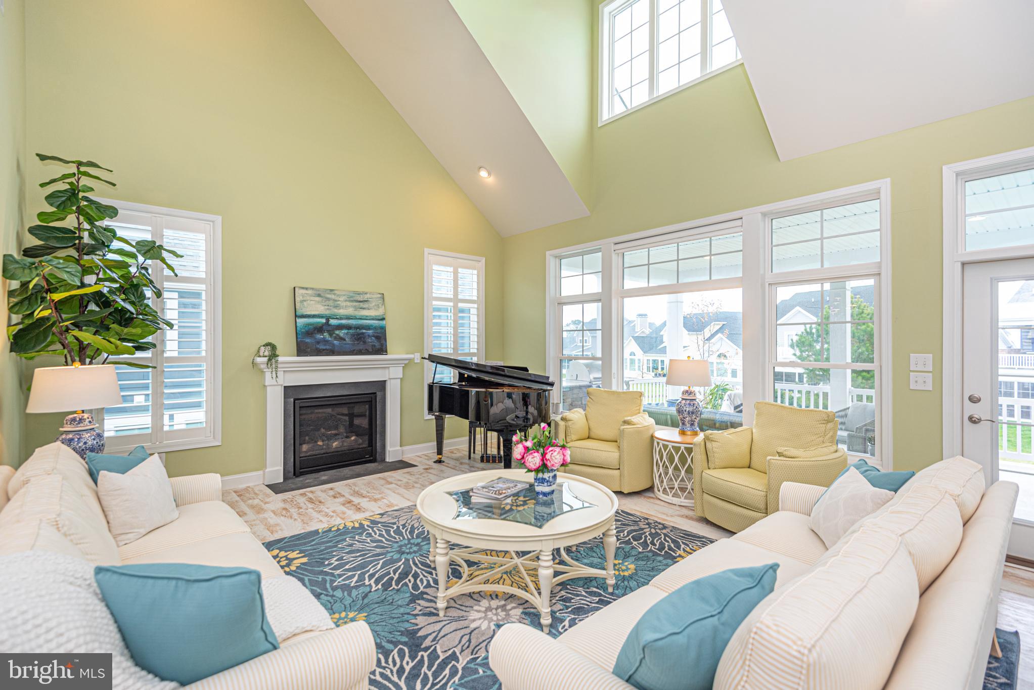 BAYSIDE - Residential