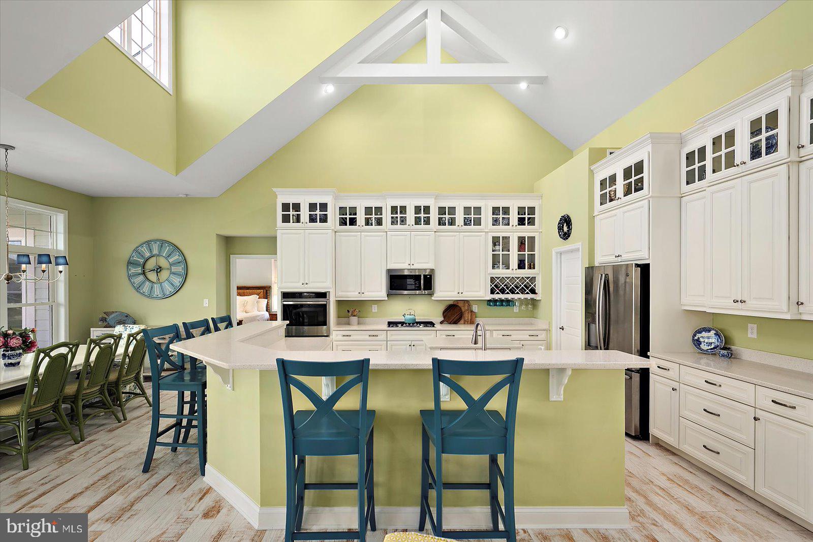 BAYSIDE - Residential