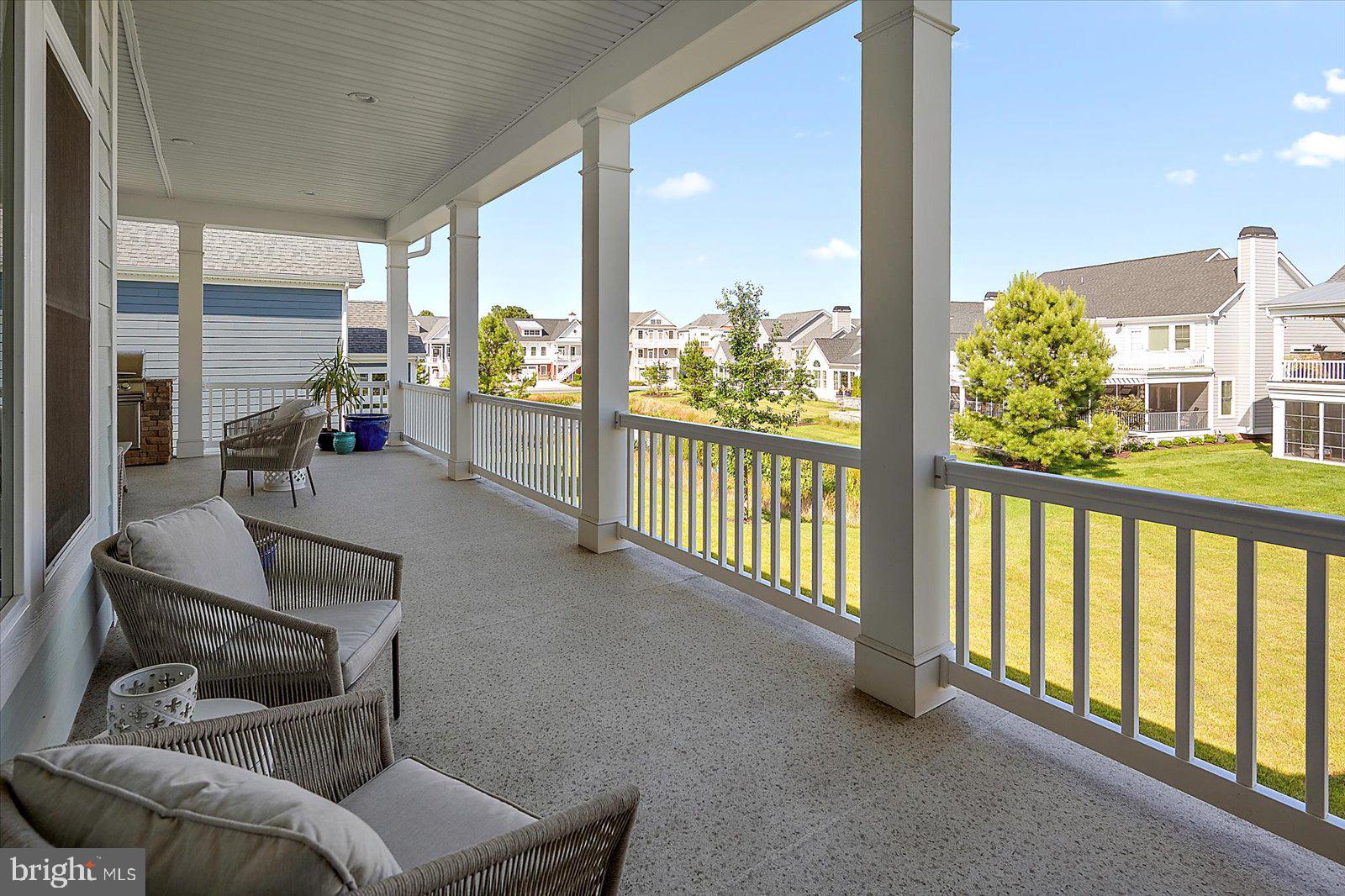 BAYSIDE - Residential