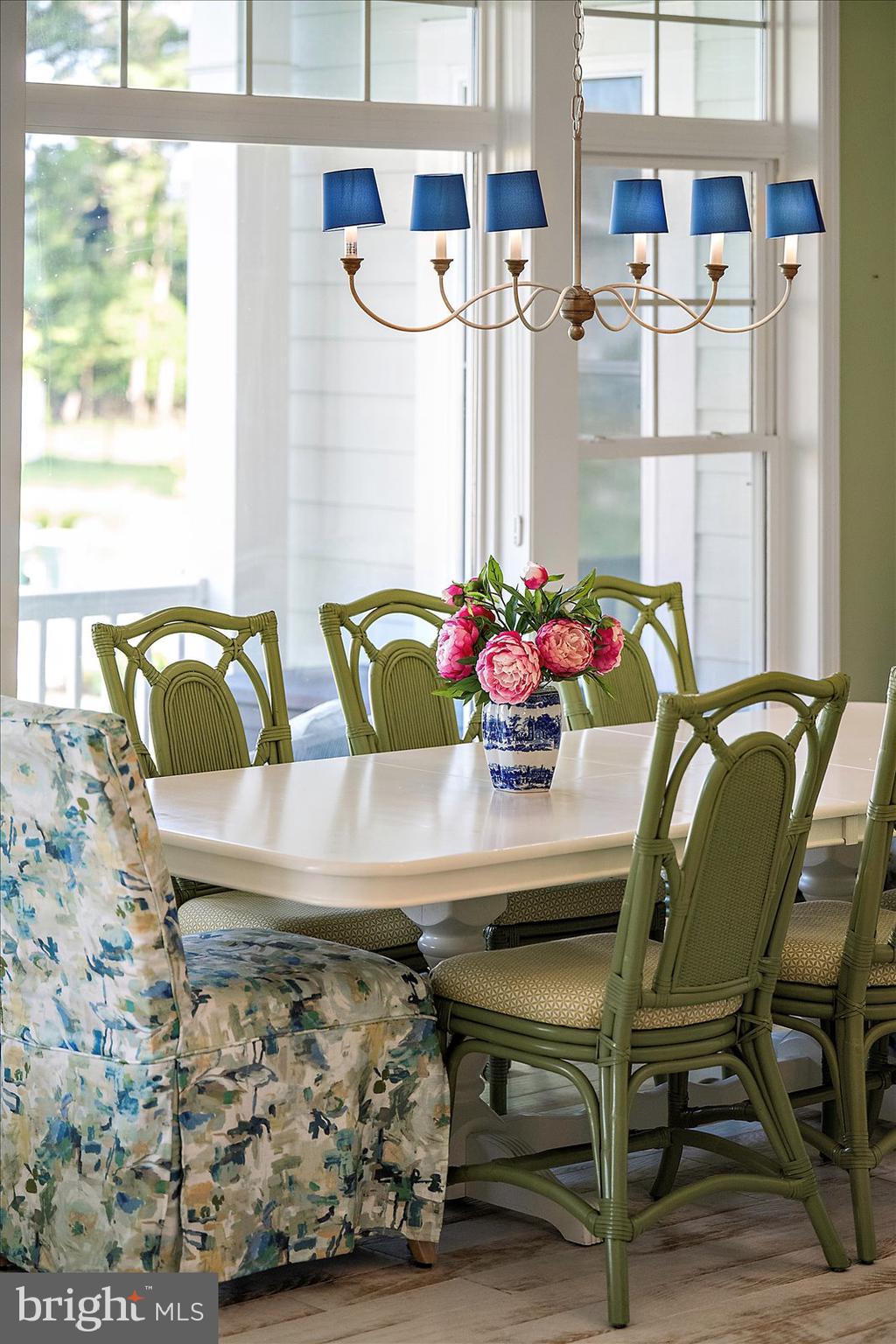 BAYSIDE - Residential