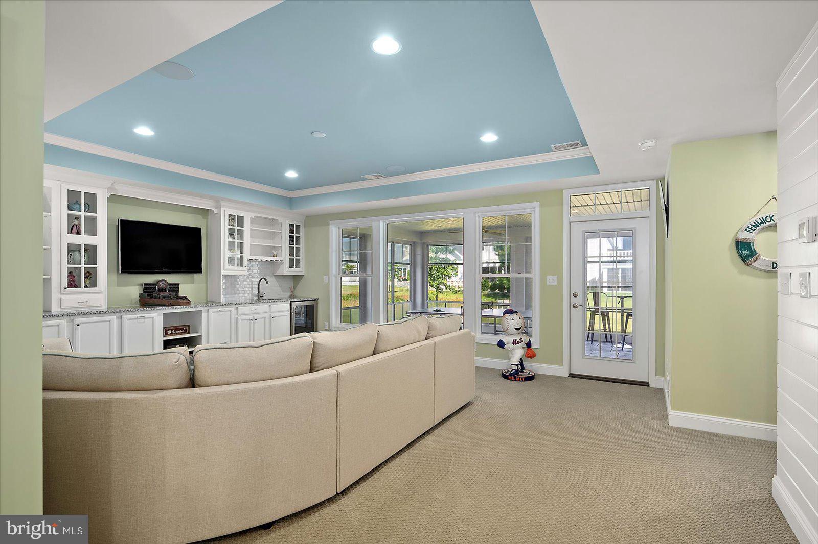 BAYSIDE - Residential