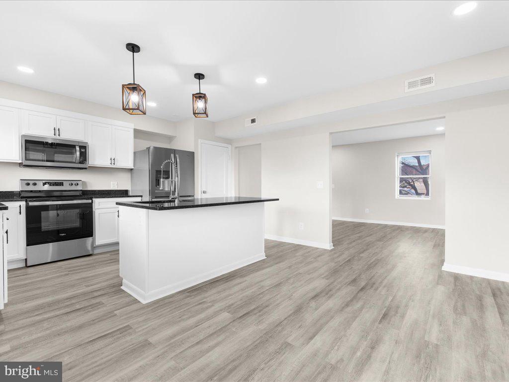 ELM RIDGE - Residential