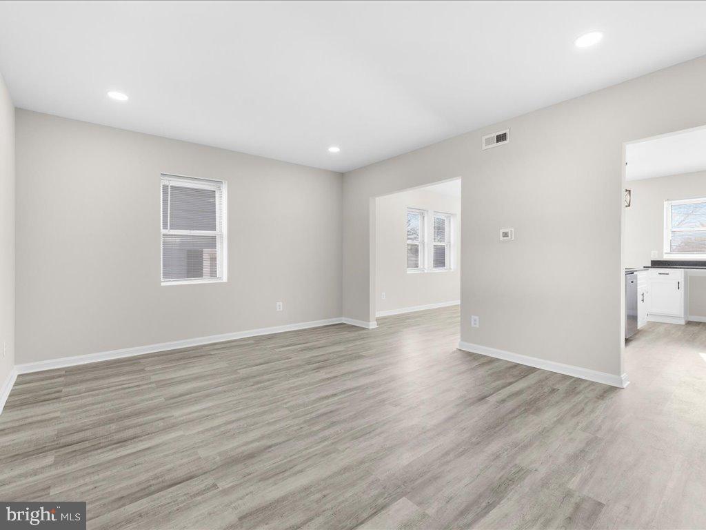 ELM RIDGE - Residential