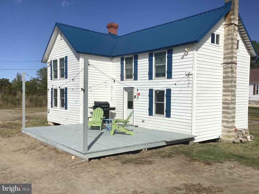 Enjoy your Eastern Shore getaway in this charming three bedroom, one bath home located in the water oriented community with wingate marina less than 100 yards away! This home is set up as a successful Airbnb and comes fully equipped and furnished. Outdoor enthusiasts can enjoy the open spaces for biking, fishing year-round, crabbing, kayaking & paddle boarding, hiking and hunting. Property includes a private foot path to farm creek. Close to the Blackwater Refuge, the possibilities are endless to explore! Brand new mini split system has been installed for heating and air, beautiful wood floors throughout! Close to the refuge and boat ramps, access to Fishing Bay and Honga River for boating and great fishing year-round! A large deck gives you plenty of room to relax, enjoy cook out's with family & friends and enjoy the views! There is ample parking for you to bring your boat.  Property is being Sold AS-IS.