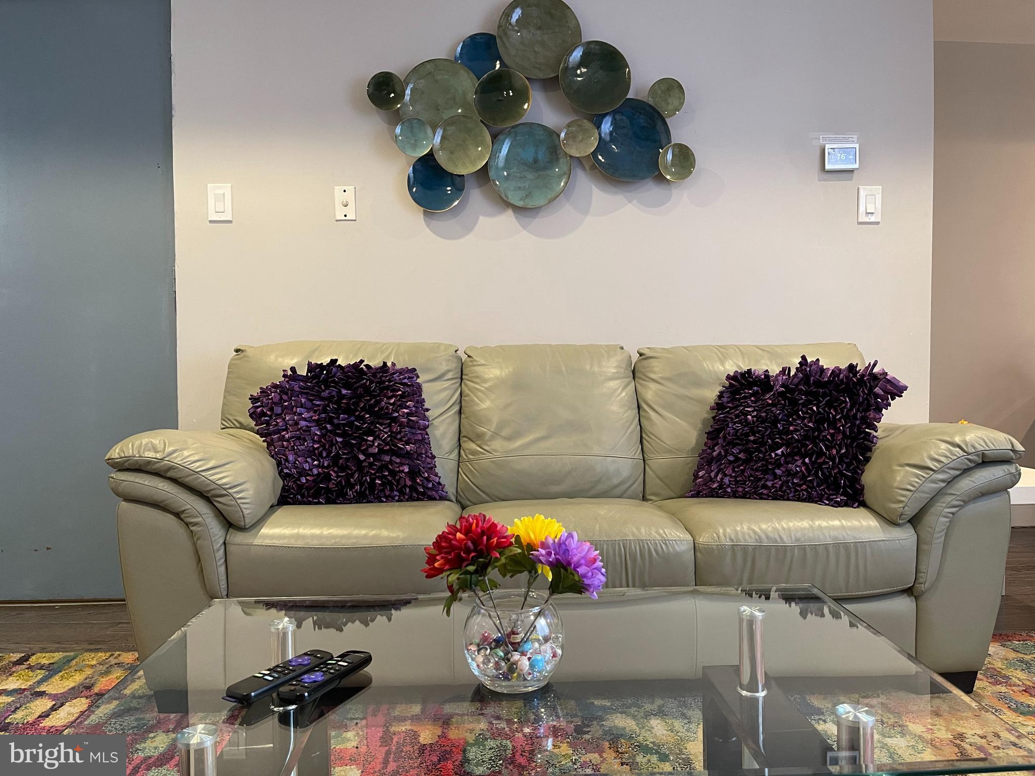 WASHINGTON SQ WEST - Residential Income