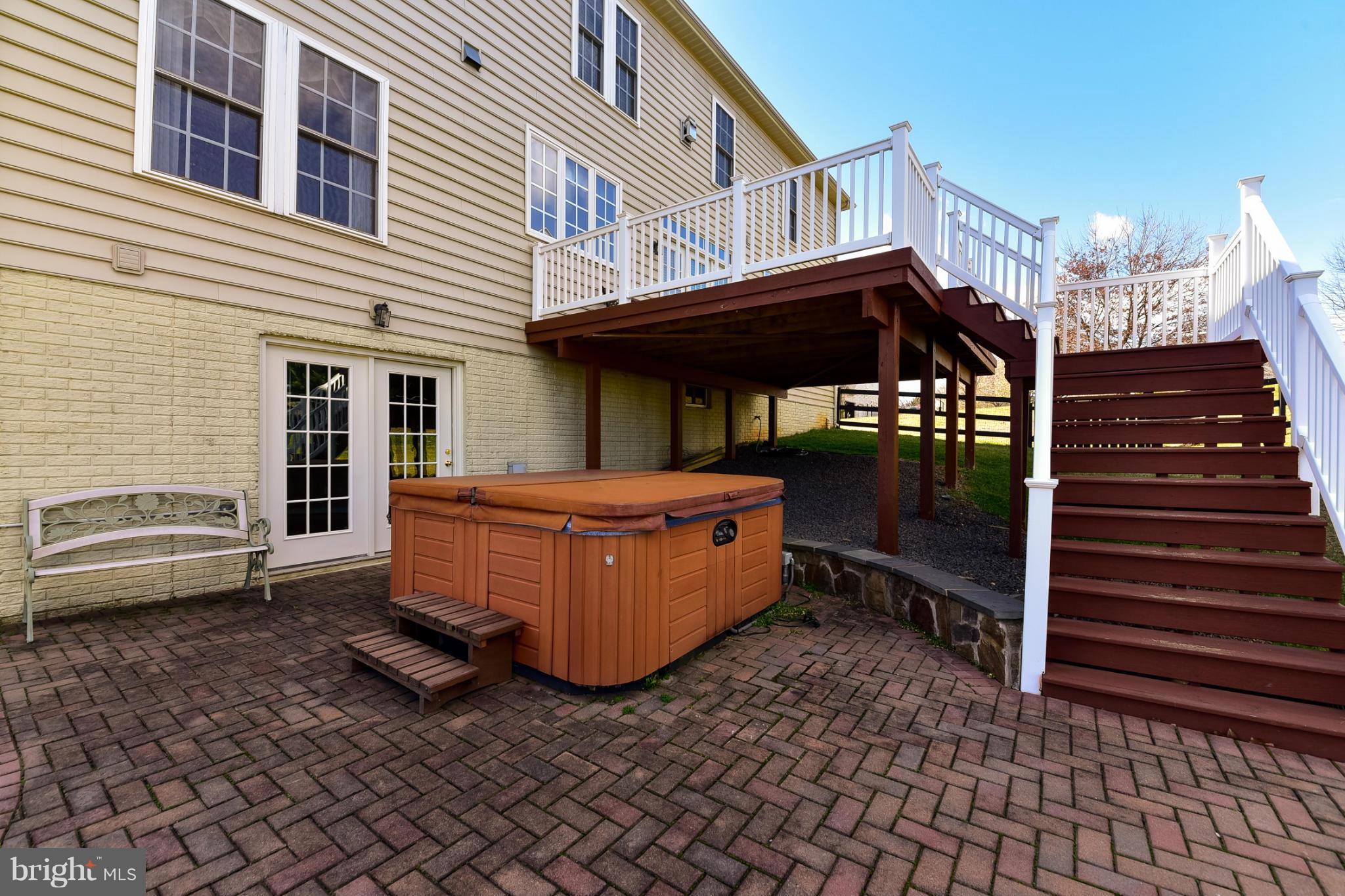THE WOODS AT WARRENTON - Residential