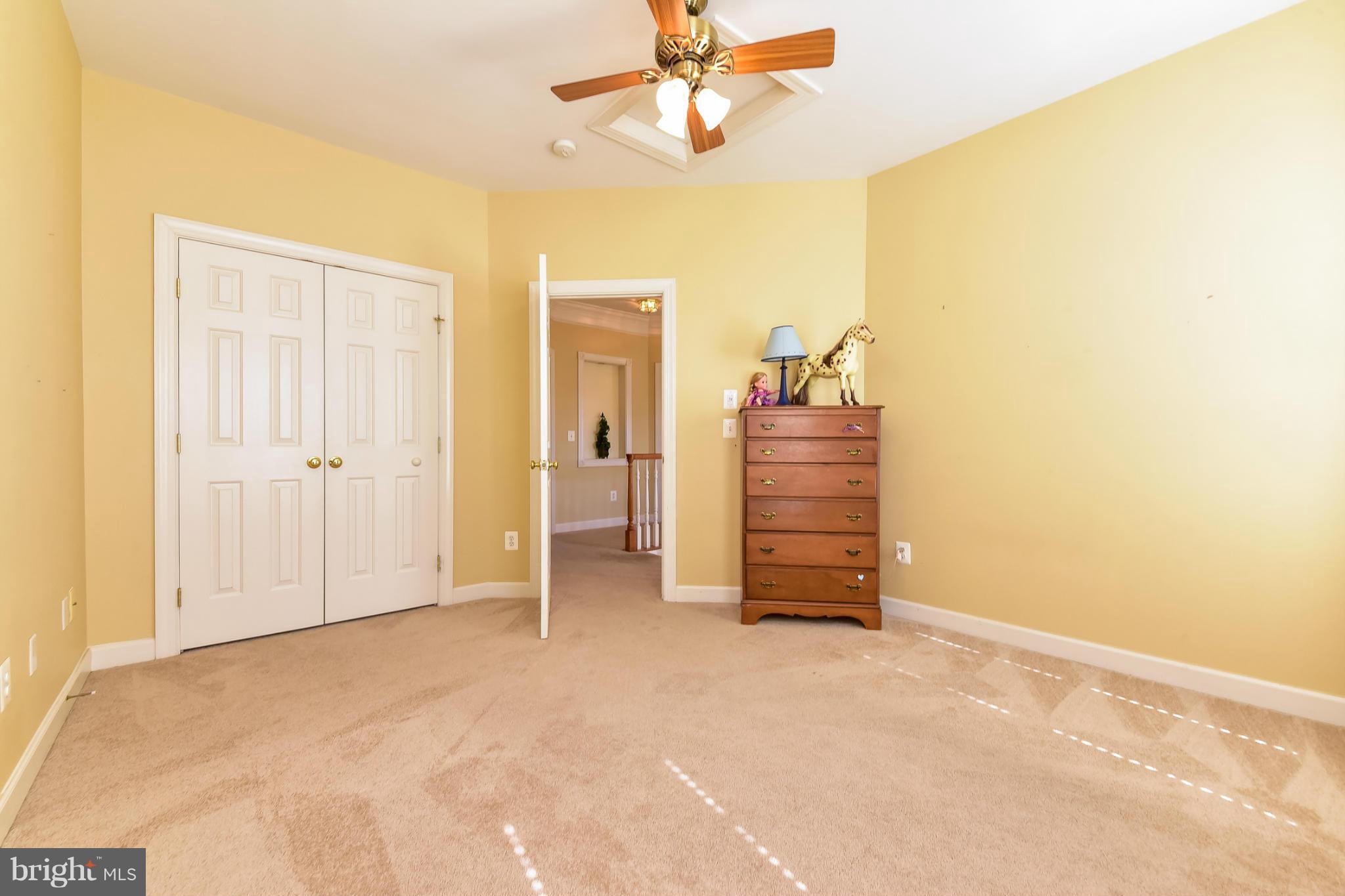 THE WOODS AT WARRENTON - Residential
