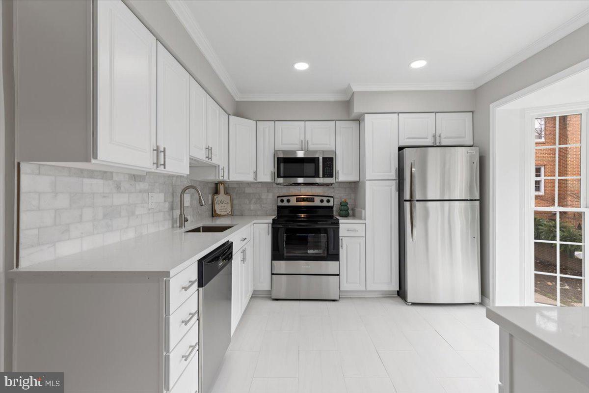 2694 CENTENNIAL COURT 54