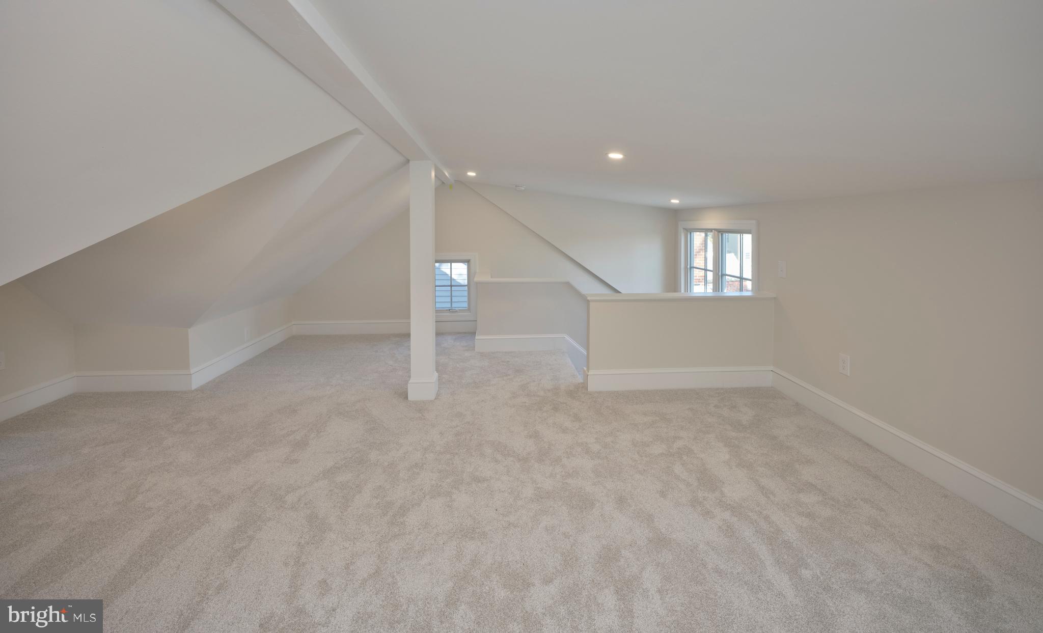 GOLFVIEW - Residential