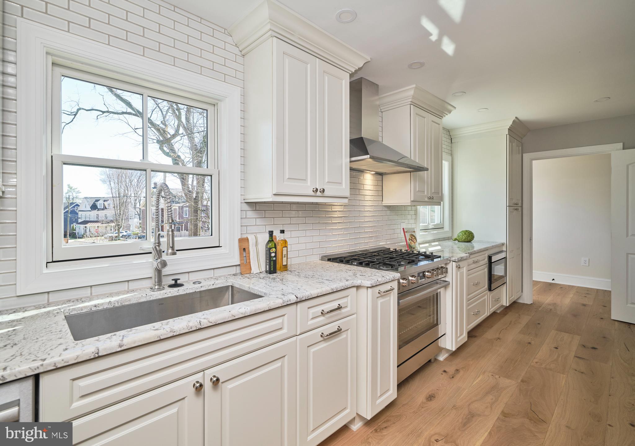 GOLFVIEW - Residential