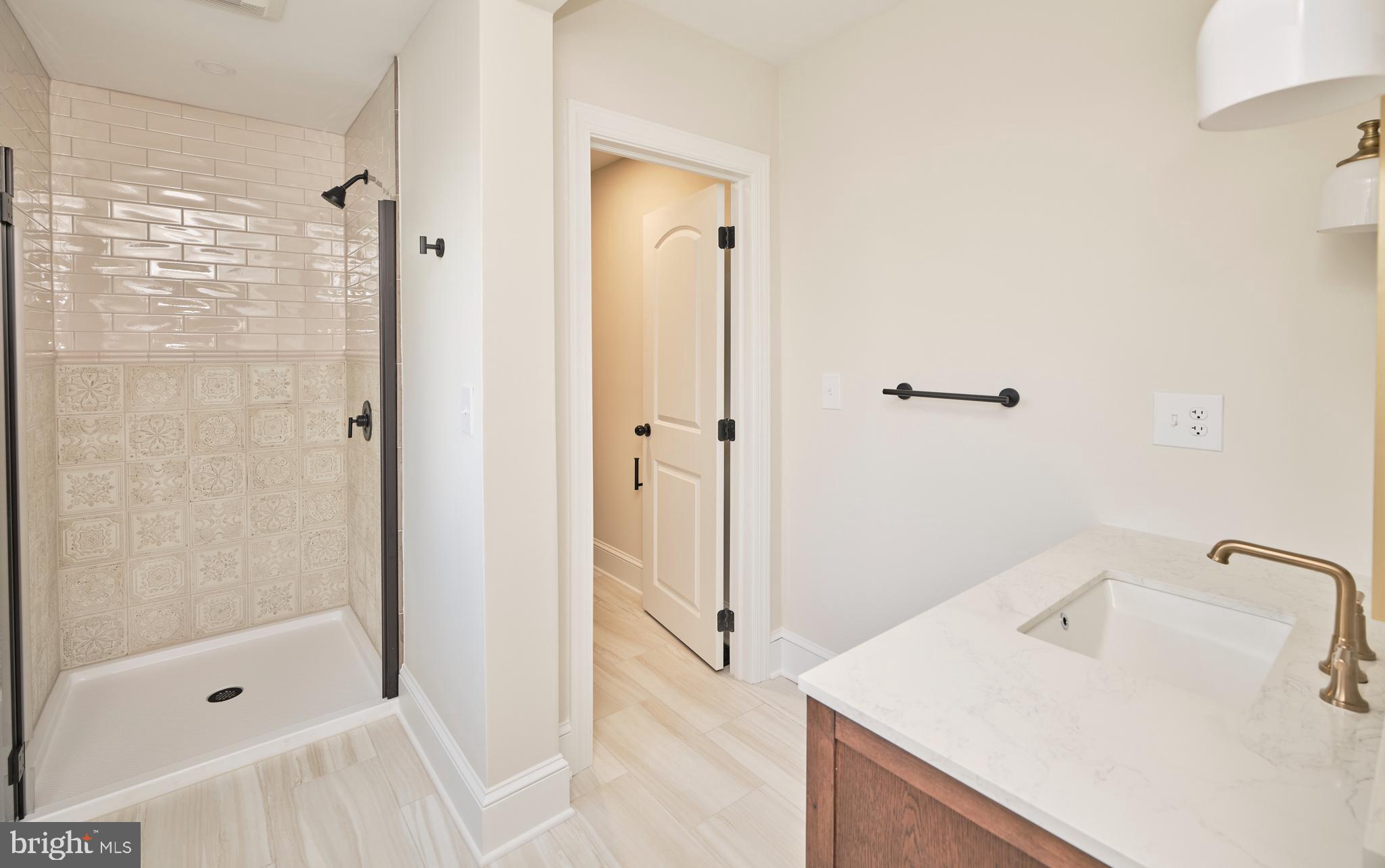 GOLFVIEW - Residential