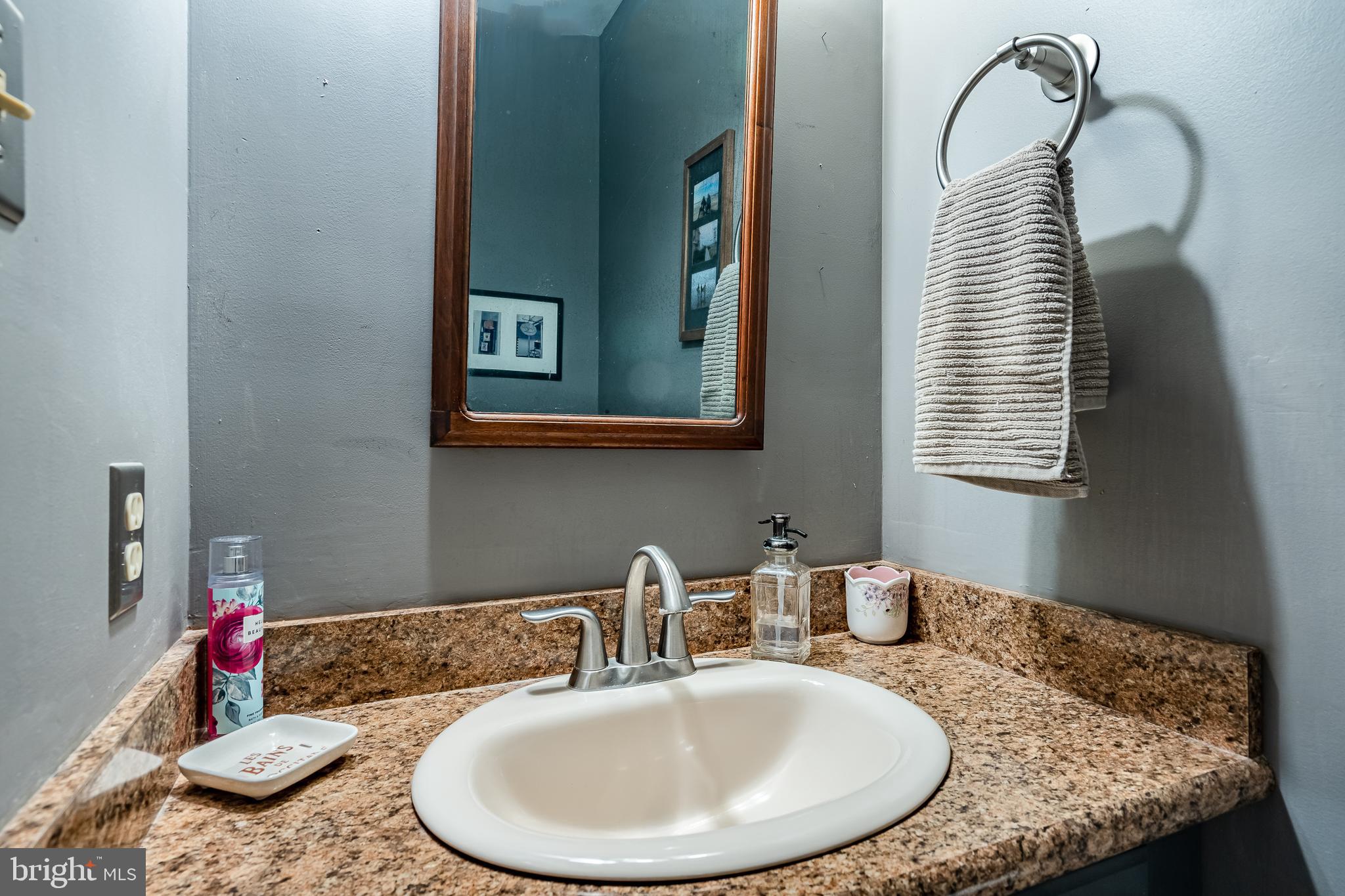 PINEBROOK VILLAGE - Residential