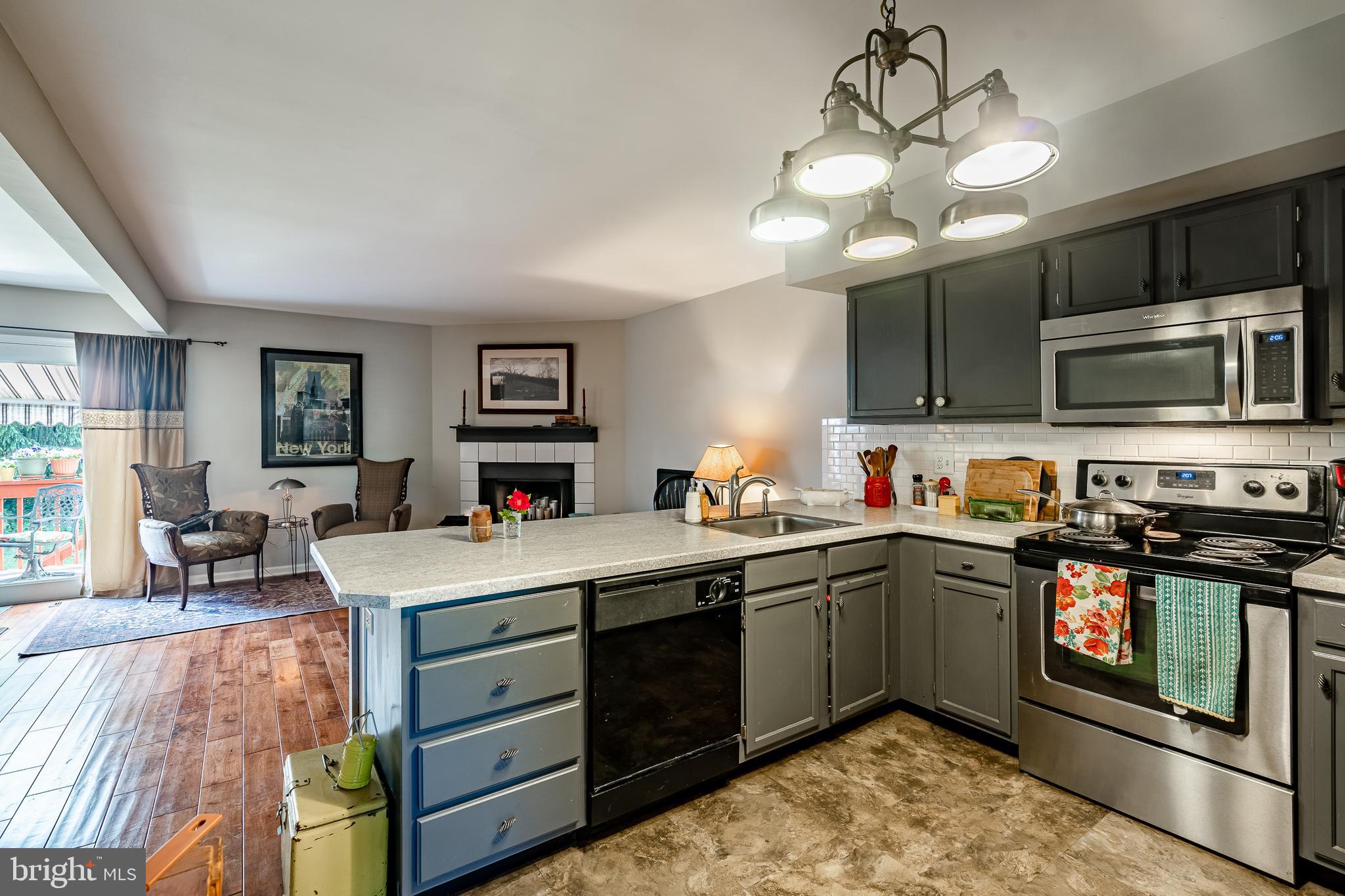 PINEBROOK VILLAGE - Residential