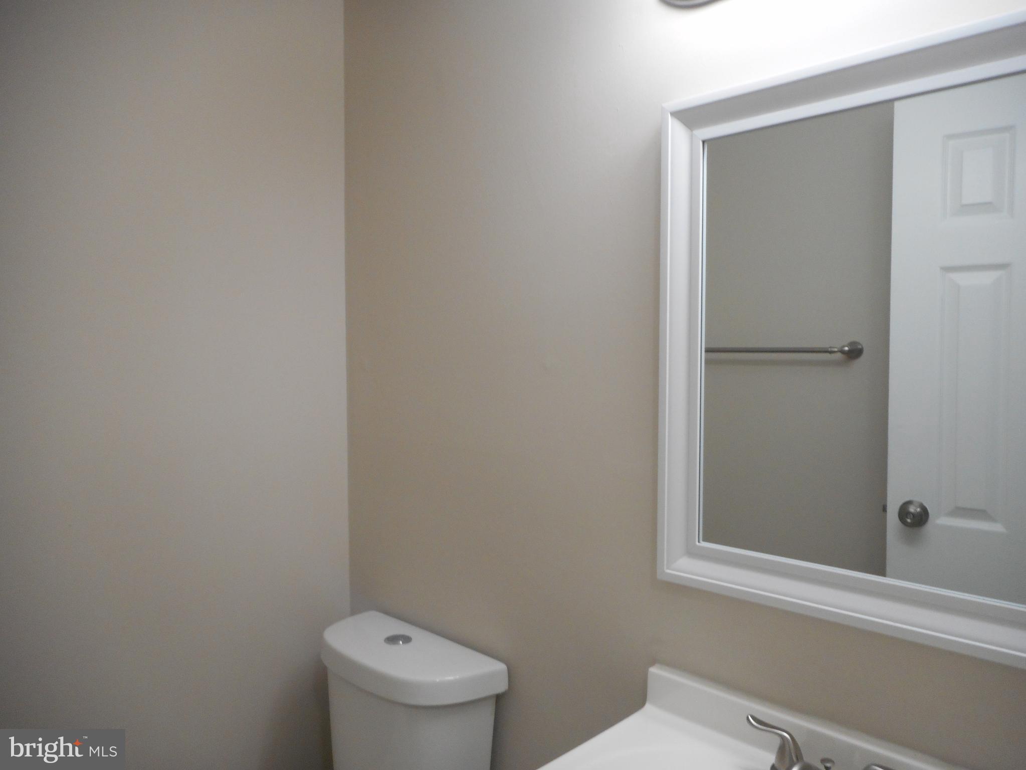 CLINTON WOODS - Residential