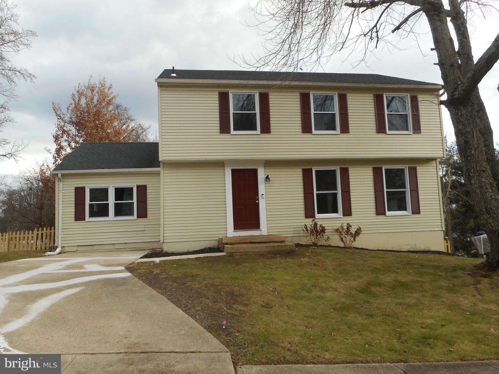 CLINTON WOODS - Residential