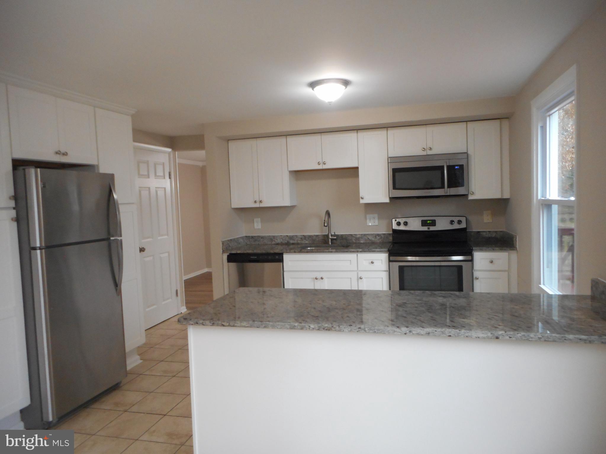 CLINTON WOODS - Residential