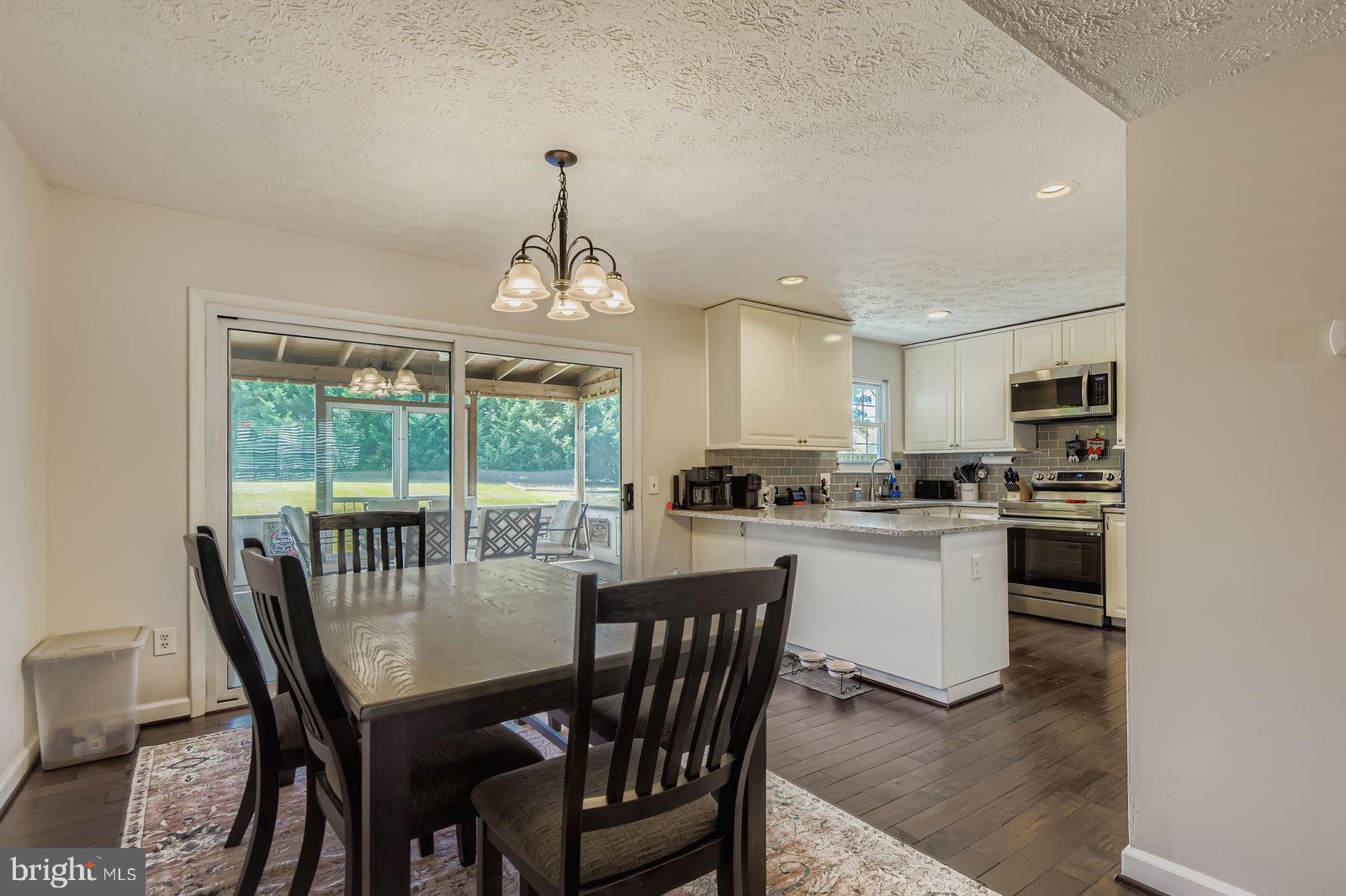 7948 COBBLER LANE