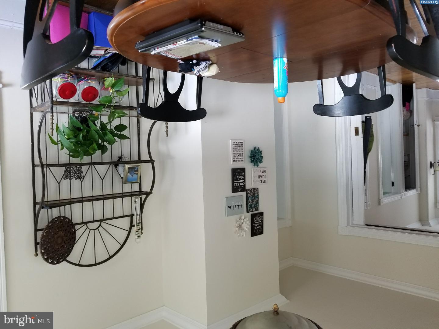 000 - Residential Lease