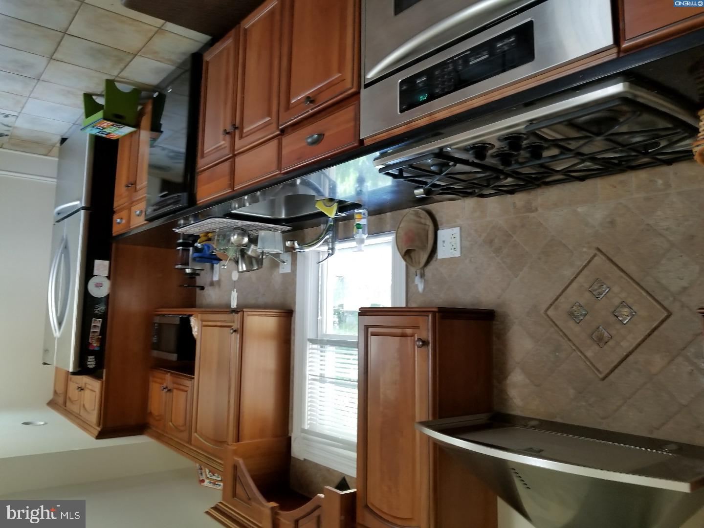 000 - Residential Lease