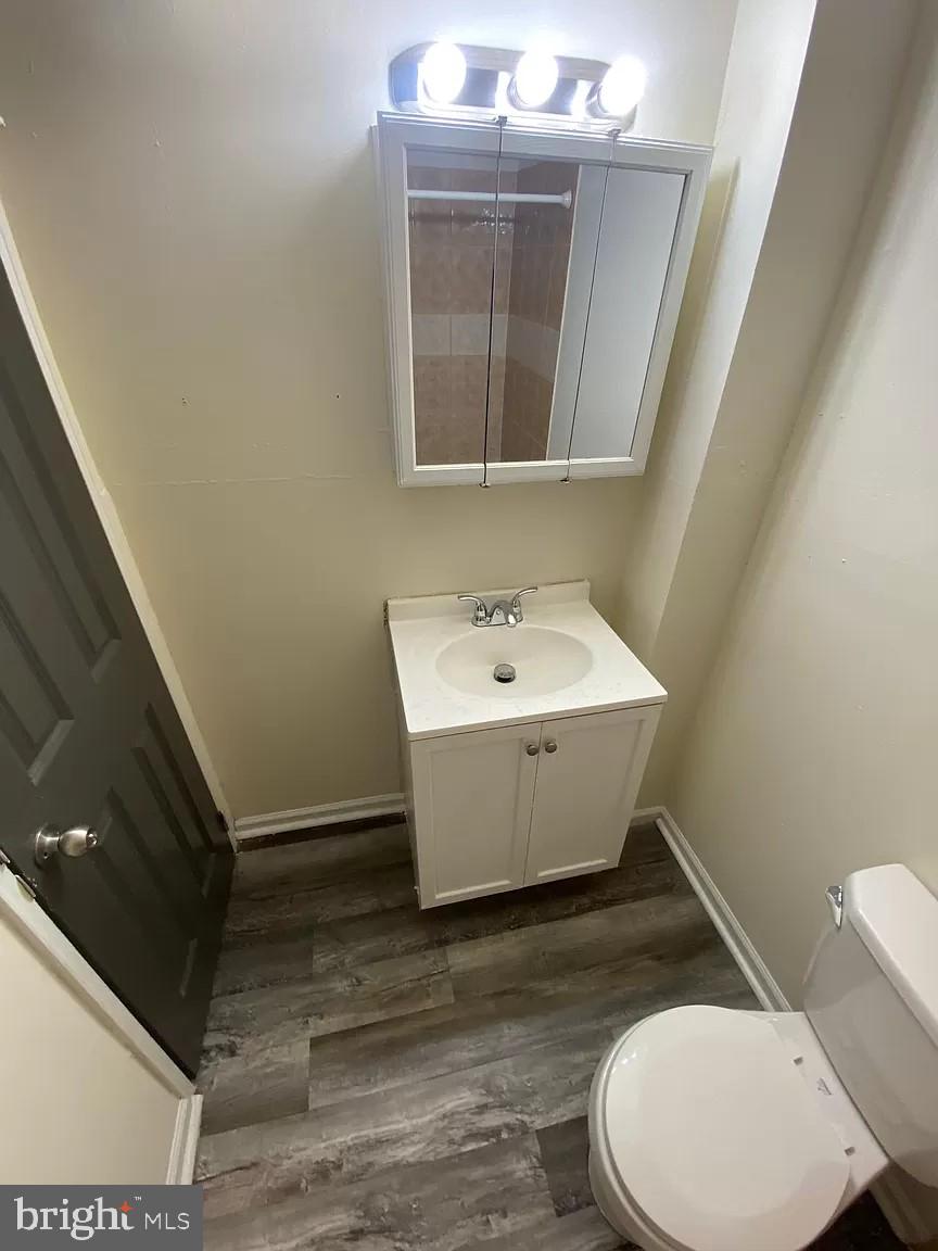 HUNTING PARK - Residential Lease