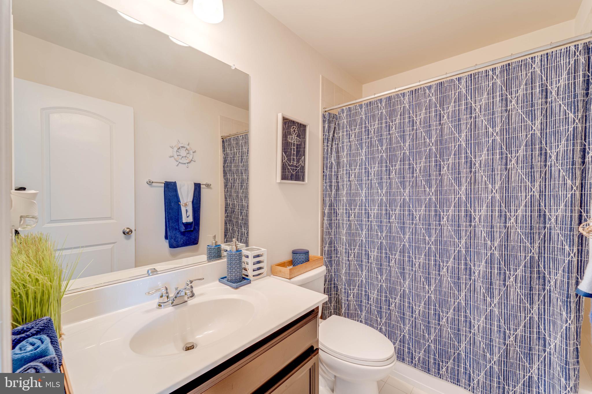 WOODMORE TOWNE CENTRE - Residential