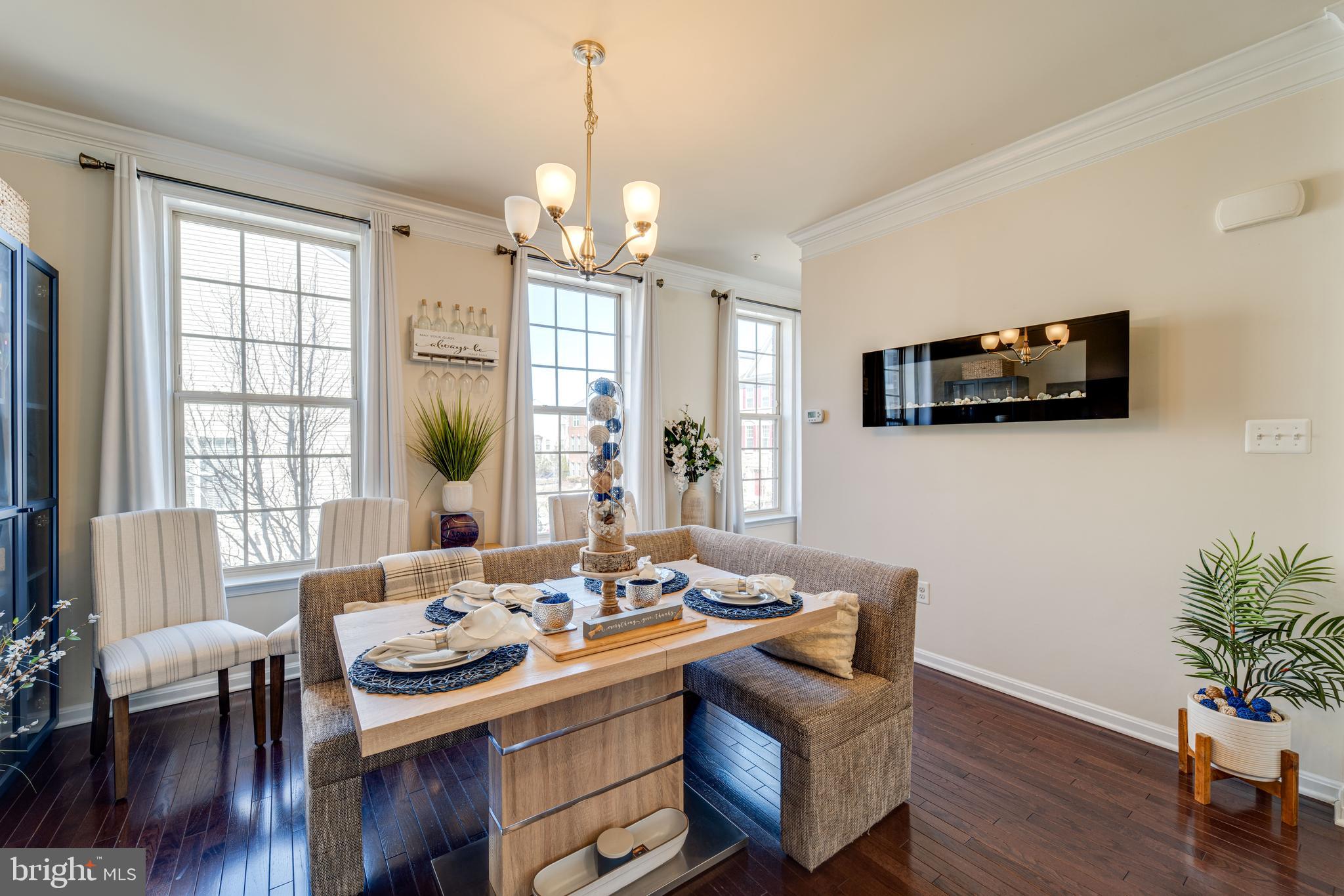 WOODMORE TOWNE CENTRE - Residential