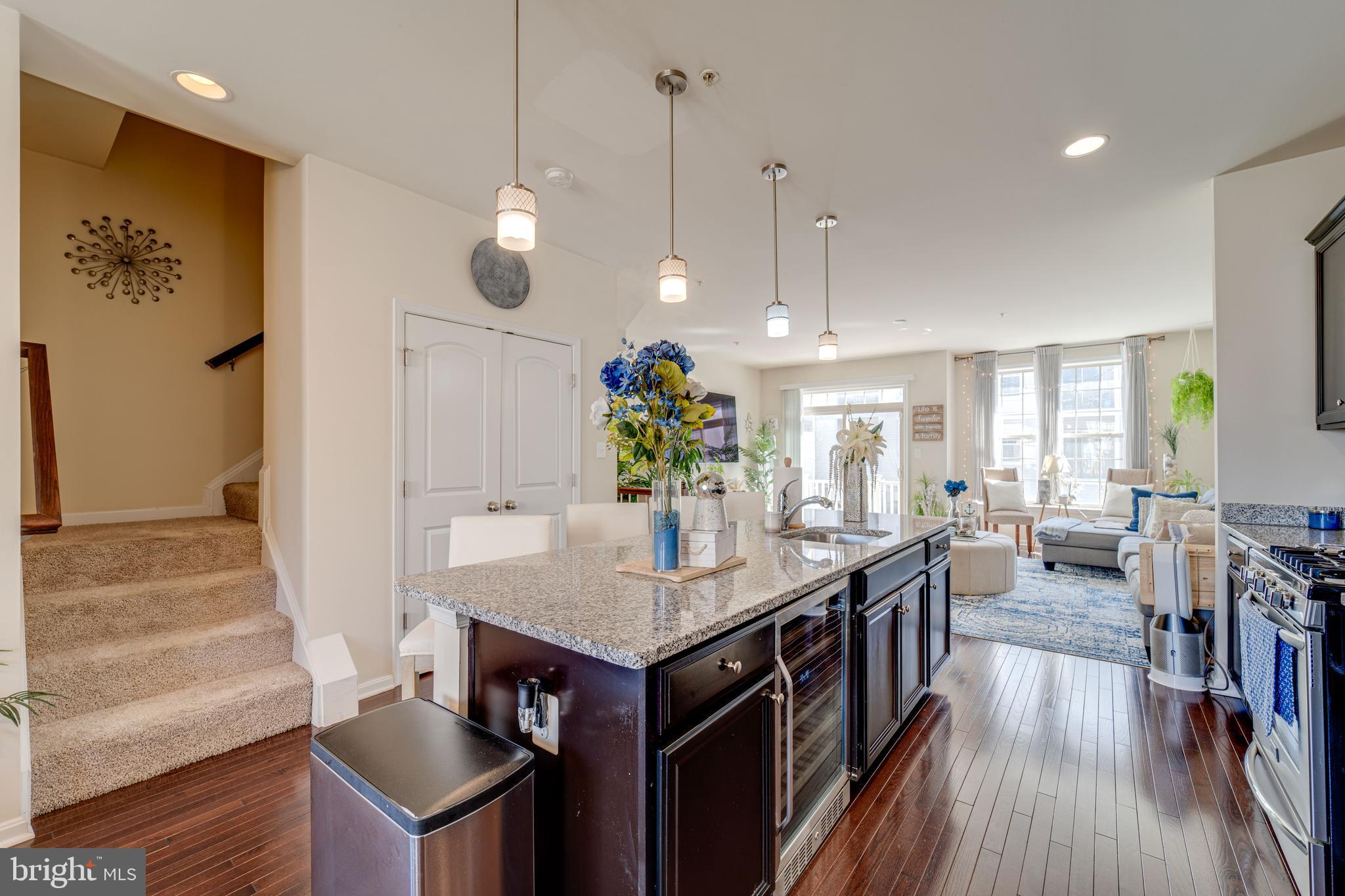 WOODMORE TOWNE CENTRE - Residential