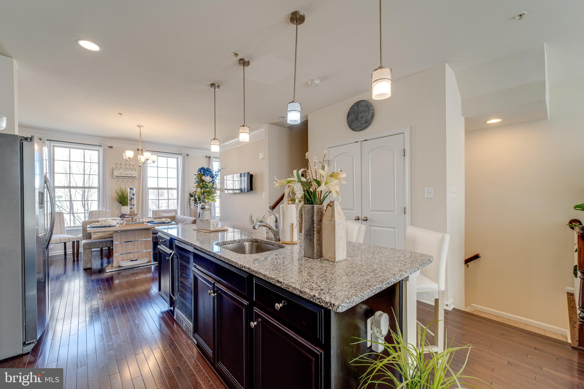 WOODMORE TOWNE CENTRE - Residential