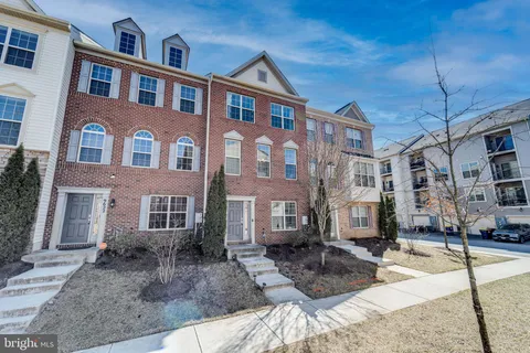 9624 Smithview Place, Lanham, MD MLS: MDPG2143340