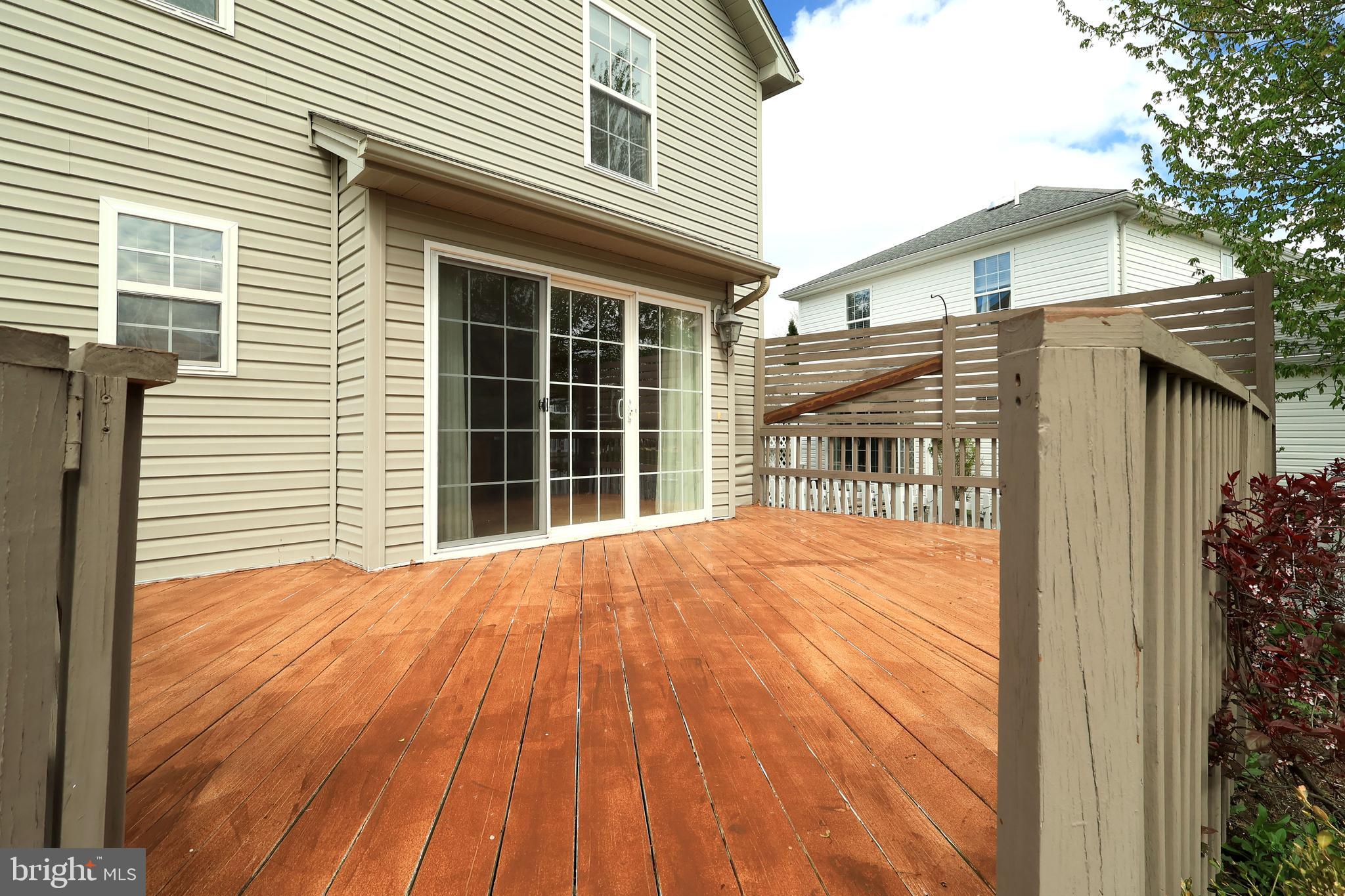 HUNTERS CHASE - Residential