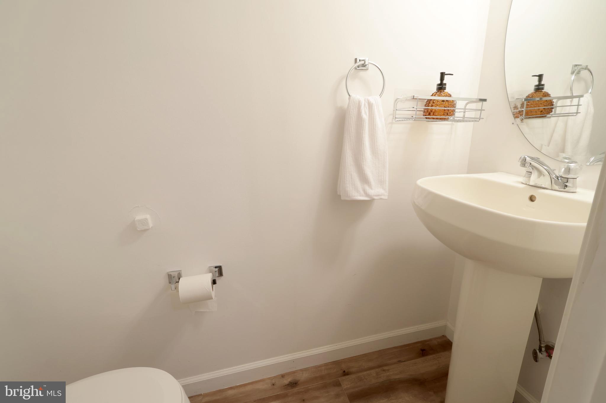 HUNTERS CHASE - Residential