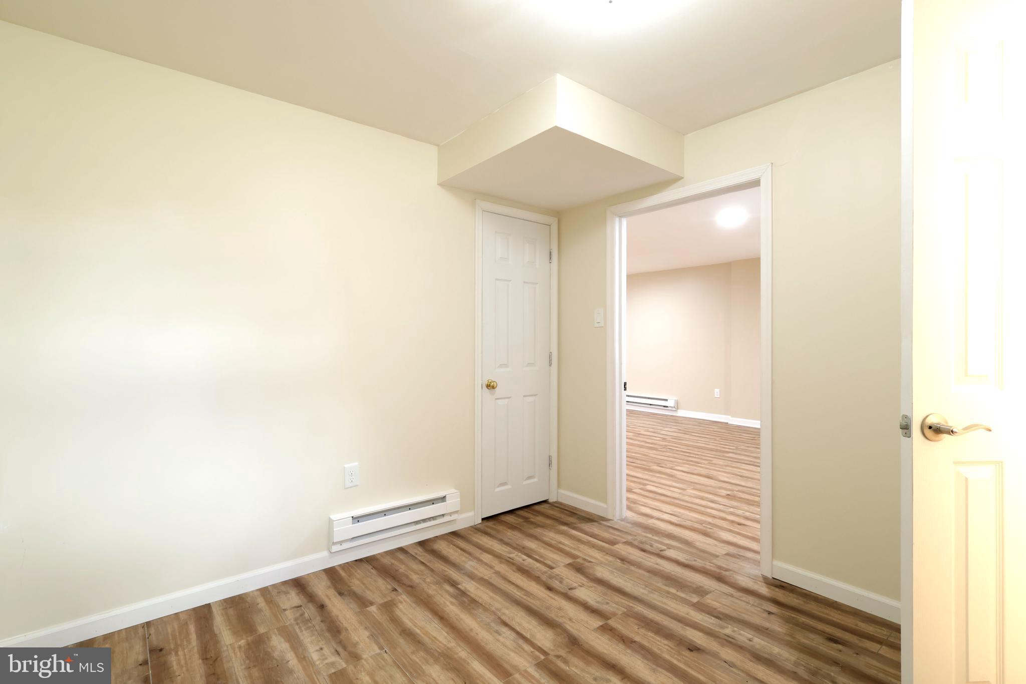 HUNTERS CHASE - Residential