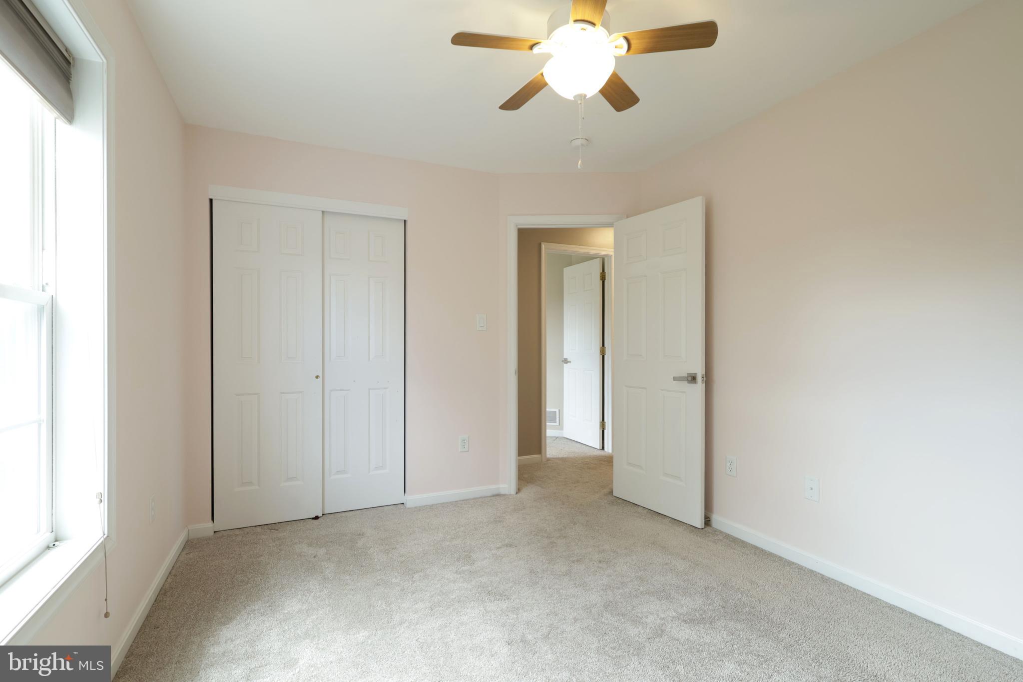 HUNTERS CHASE - Residential