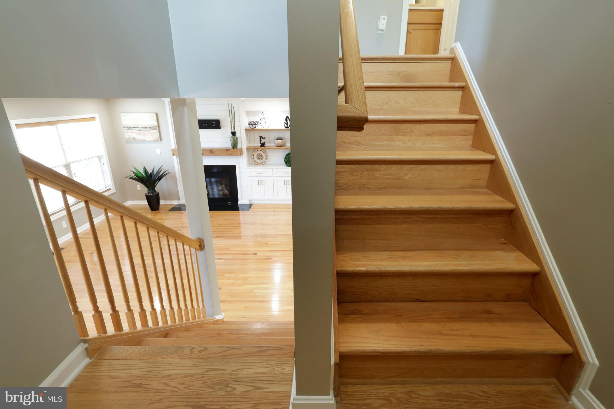 HUNTERS CHASE - Residential